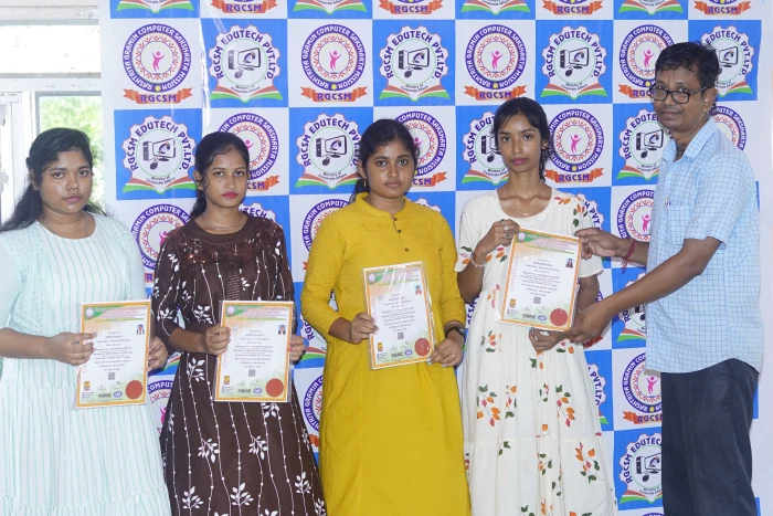 Gallery RASHTRIYA GRAMIN COMPUTER SAKSHARTA MISSION